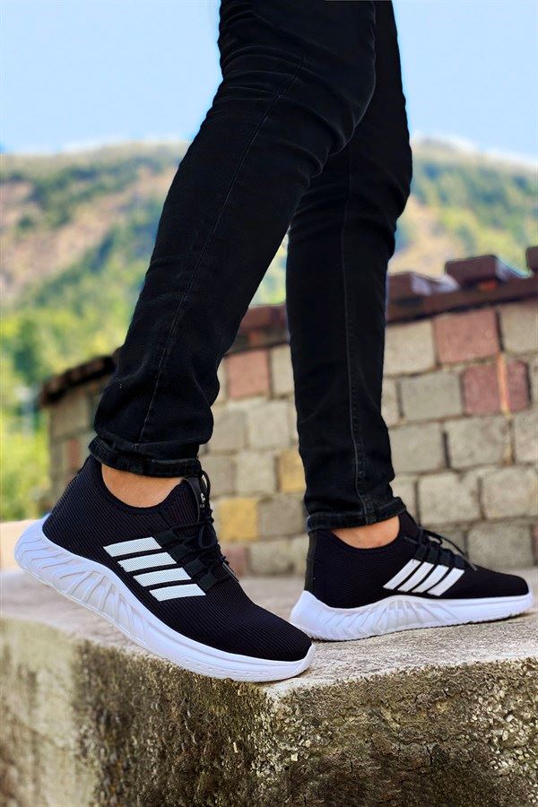 Siyah Beyaz Çizgili Erkek Spor Ayakkabı -