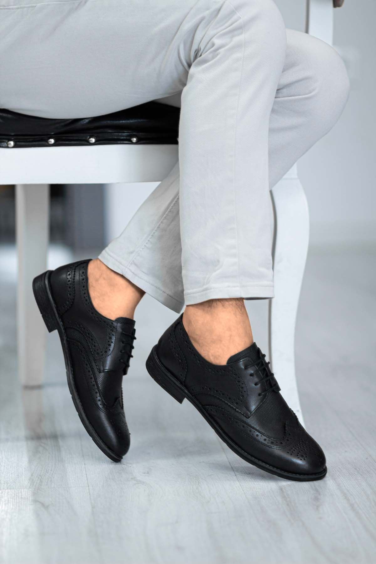 Siyah Hakiki Deri Desenli Erkek Klasik Ayakkabı