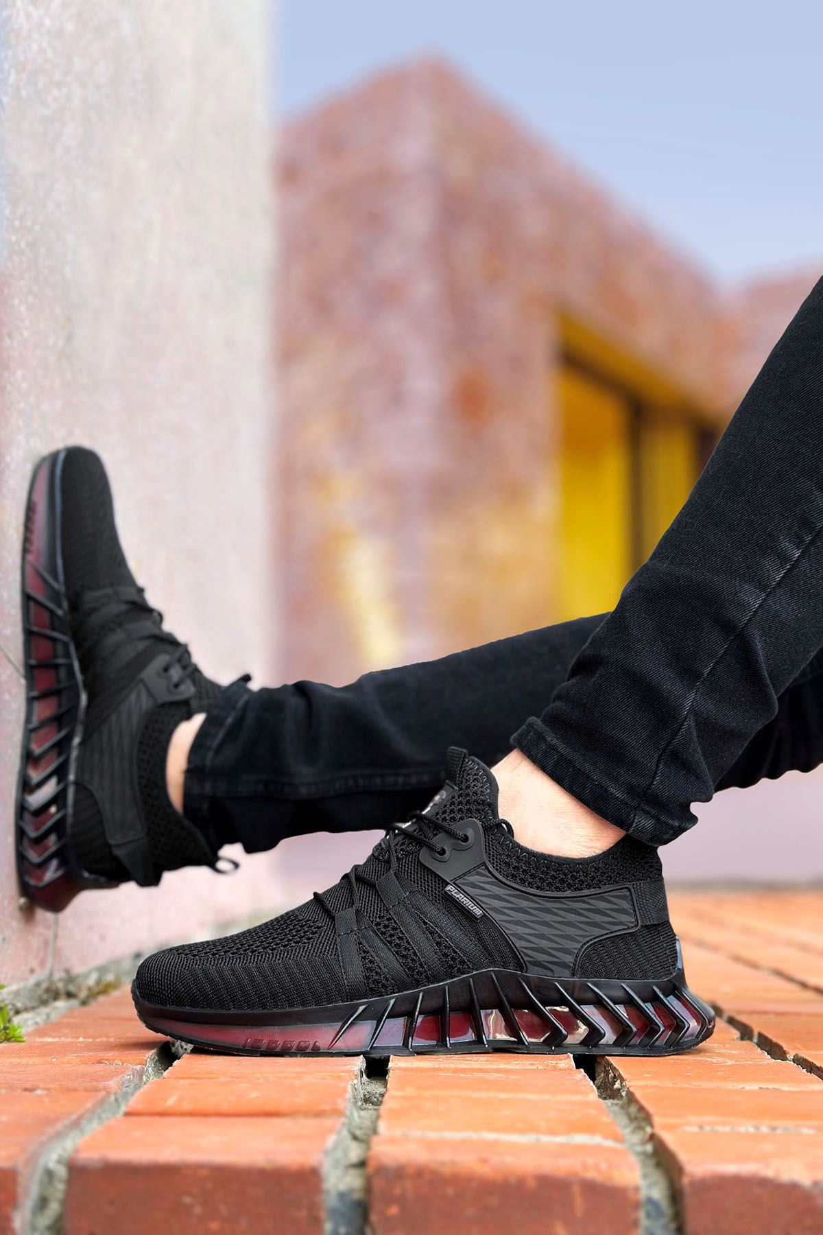 Siyah Kırmızı Premium Triko Erkek Spor Ayakkabı