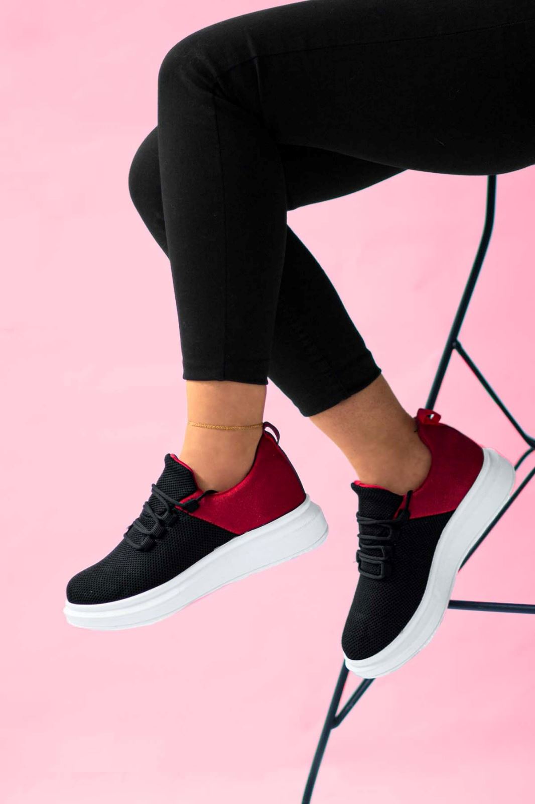 Siyah Kırmızı Yazlık Kadın Spor Triko Ayakkabı