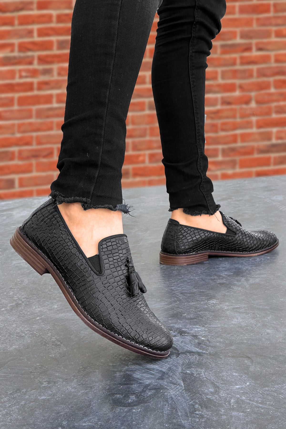 Siyah Kare Desen Hakiki Deri Erkek Klasik Ayakkabı