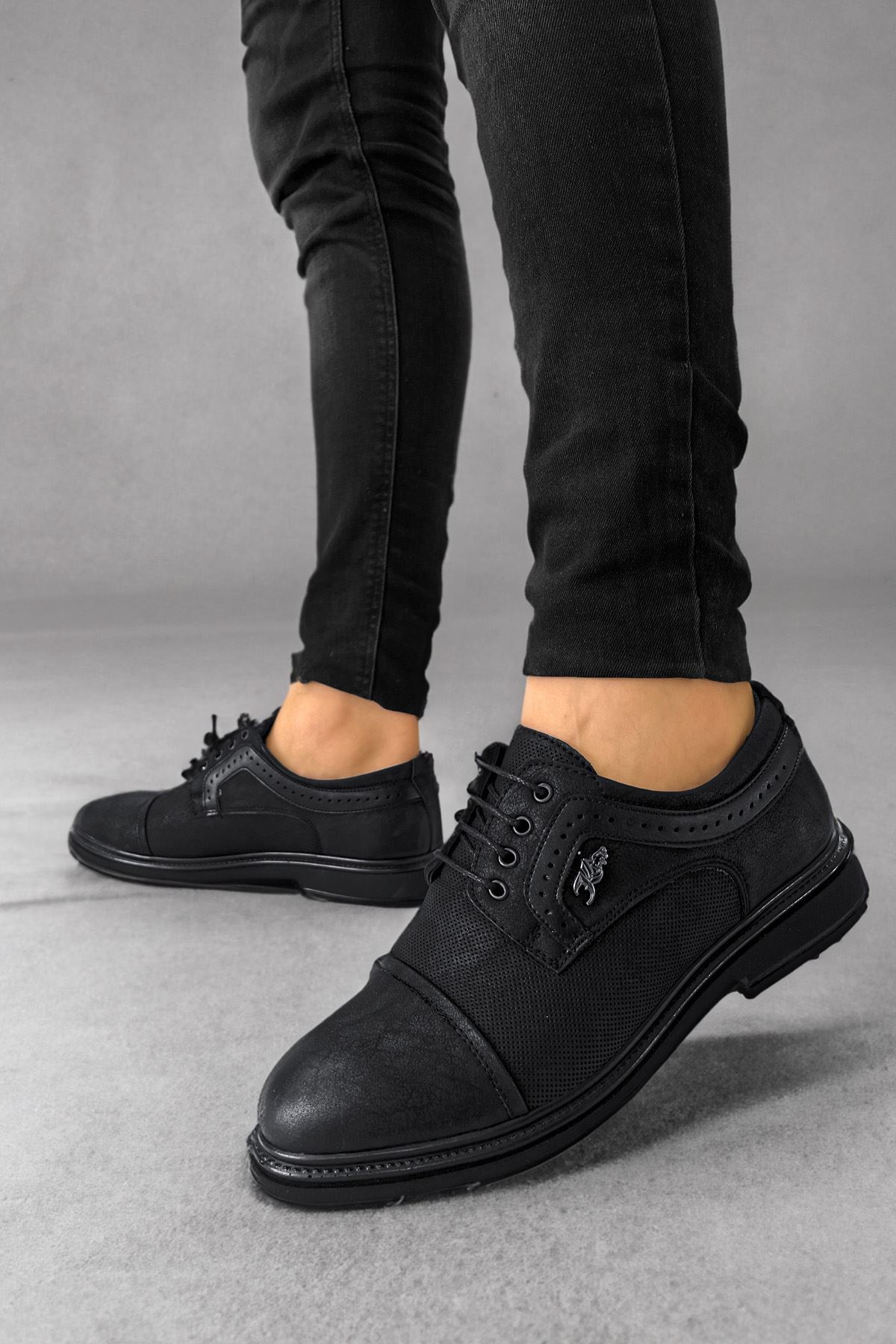 Siyah Deri Tarz Retro Erkek Klasik Ayakkabı
