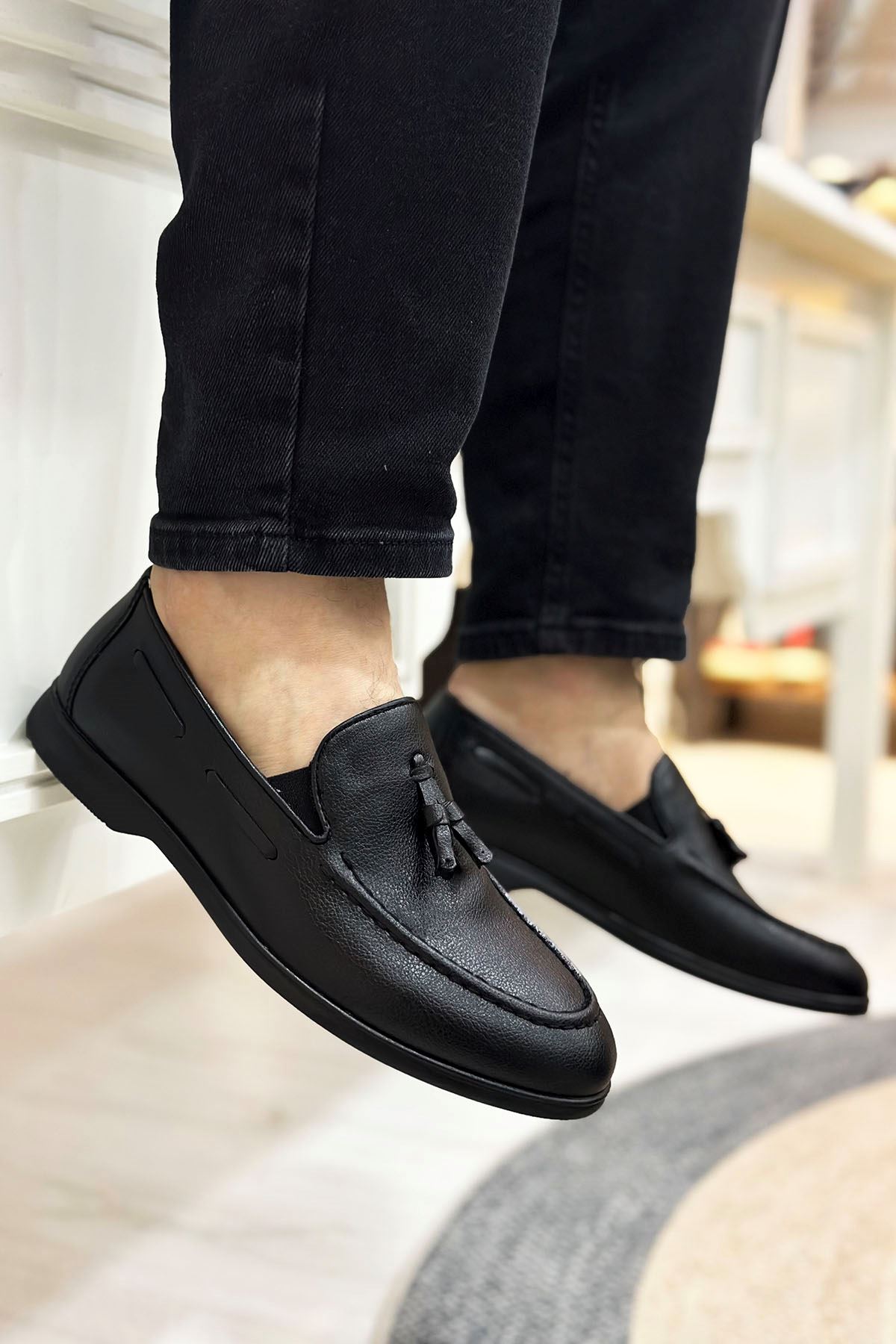 Siyah Püsküllü Erkek Klasik Ayakkabı