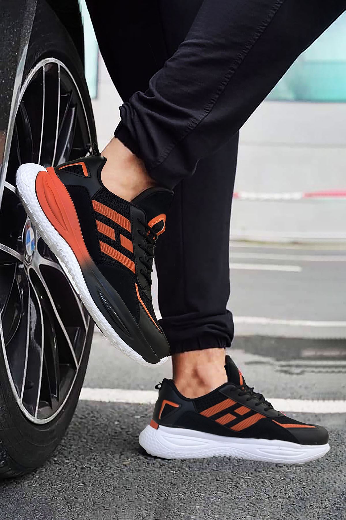 Siyah Turuncu Tech Ultra Soft Erkek Spor Ayakkab
