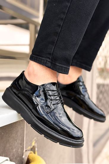 Klasik Model Deri Tarz Bağcıklı Rugan Siyah Erkek Ayakkabı