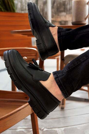 Siyah Püsküllü Kalın Taban Erkek Klasik Ayakkabı