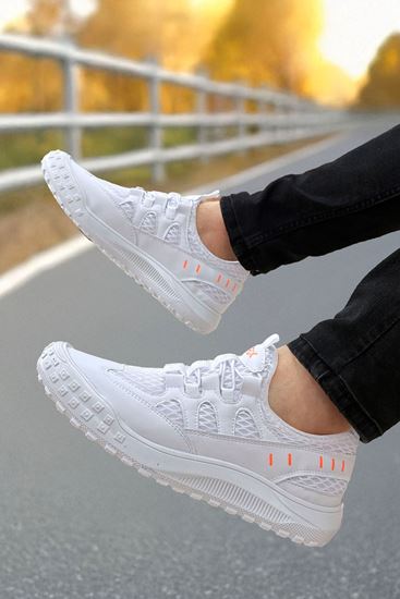 Beyaz Yazlık Trekking Erkek Spor Ayakkabı