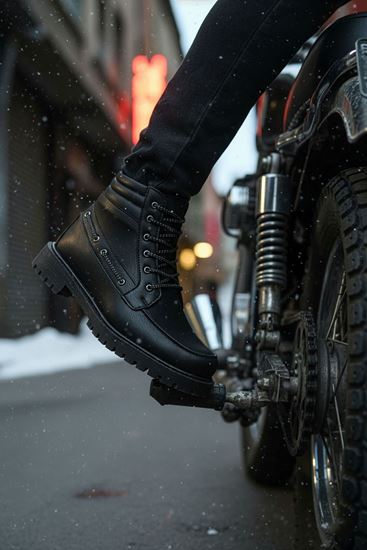 Siyah Retro Erkek Klasik Bot