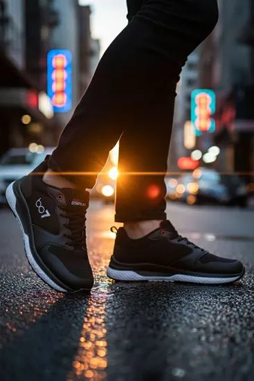 Siyah Beyaz Run Erkek Spor Ayakkabı