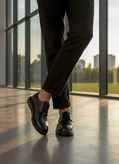 Klasik Model Deri Tarz Bağcıklı Siyah Erkek Ayakkabı 