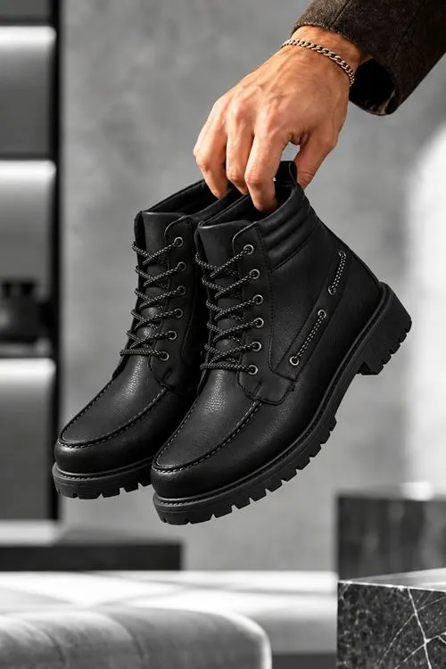 Siyah Retro Klasik Model Erkek Saraçlı Bot