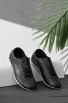 Siyah Beyaz Taban Bağcıklı Deri Tarz Erkek Günlük Ayakkabı