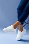 Beyaz Yazlık Kadın Spor Triko Ayakkabı